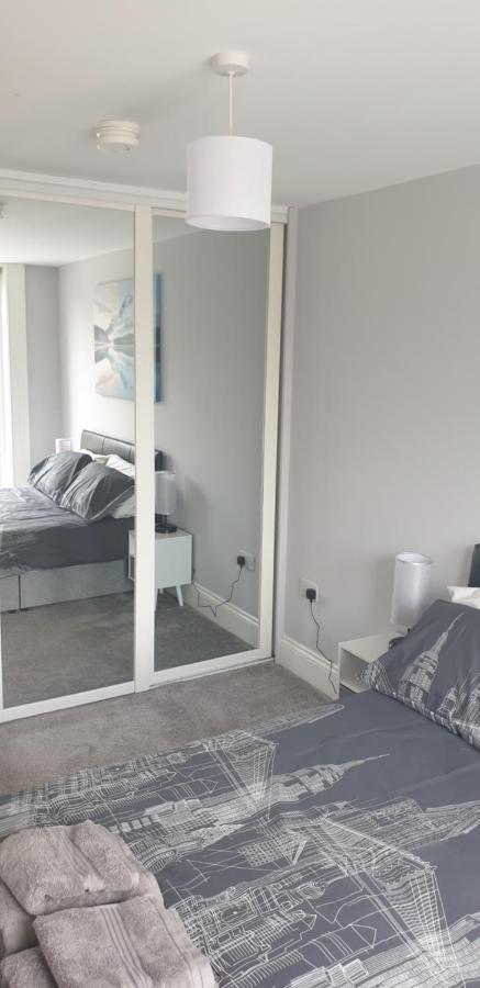 Modern 2 Bed Apartment With Parking Belfast Extérieur photo