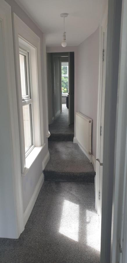 Modern 2 Bed Apartment With Parking Belfast Extérieur photo